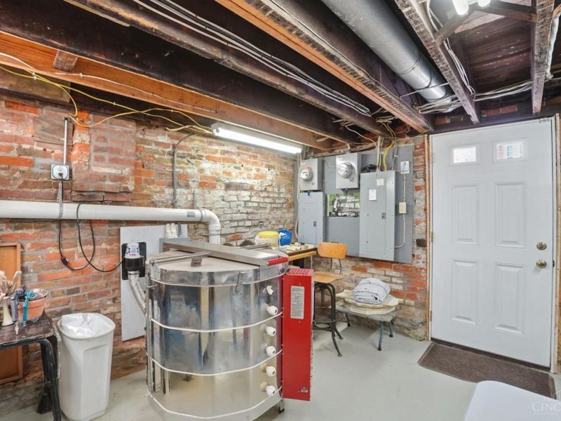 1816 Sycamore Street, Cincinnati, OH 45202 Photo 47