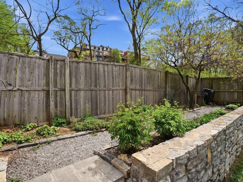 1816 Sycamore Street, Cincinnati, OH 45202 Photo 53