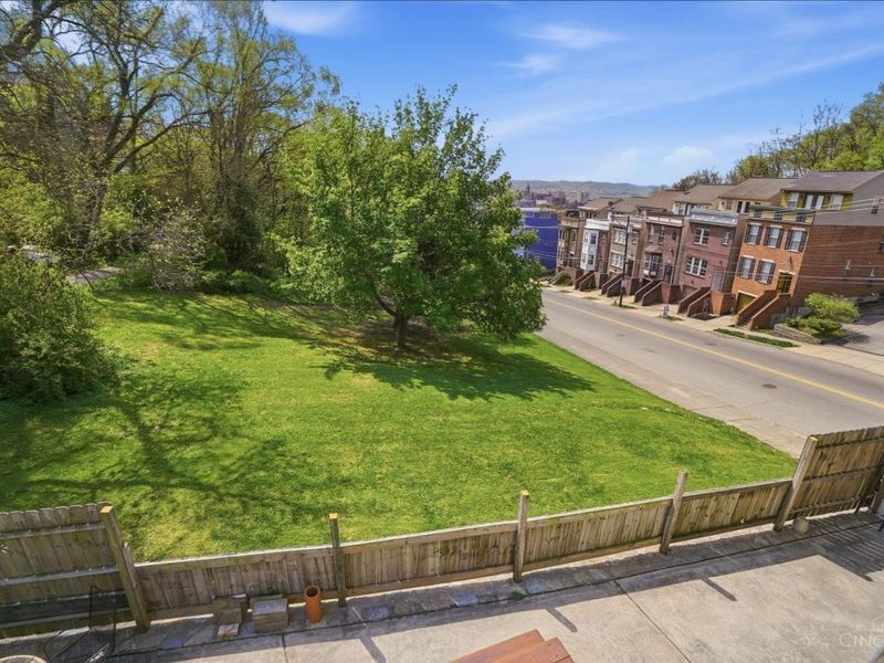 1816 Sycamore Street, Cincinnati, OH 45202 Photo 60