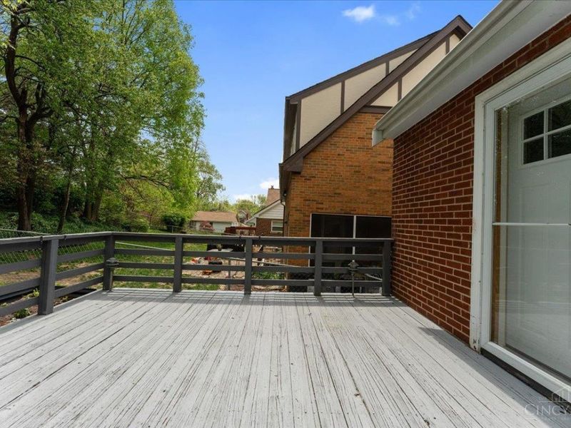 3730 Marydell Place, Cheviot, OH 45211 Photo 22