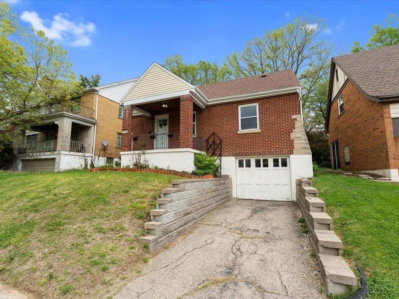 3730 Marydell Place, Cheviot, OH 45211 Photo 4