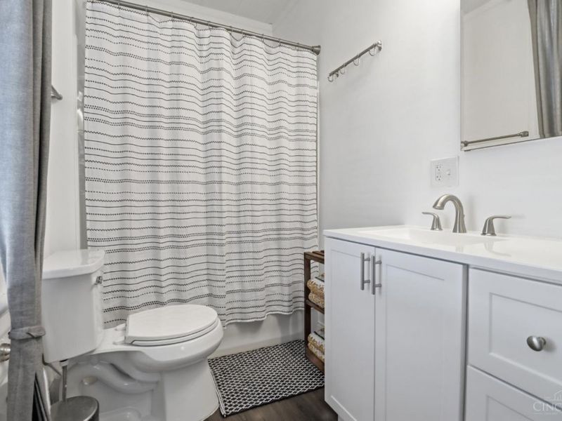 1734 Marquette Avenue, Cincinnati, OH 45230 Photo 29