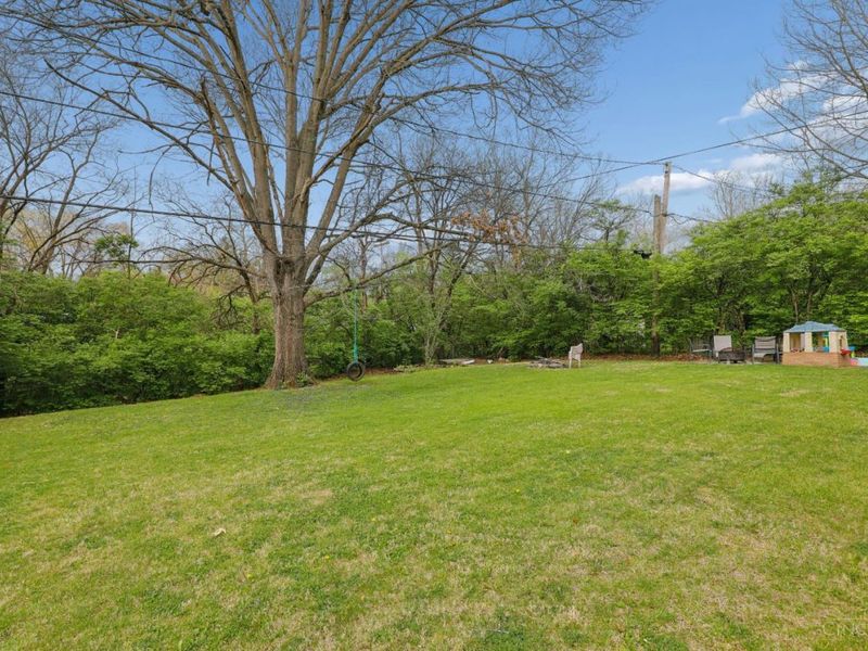 581 Fairhaven Drive, Hamilton, OH 45013 Photo 29