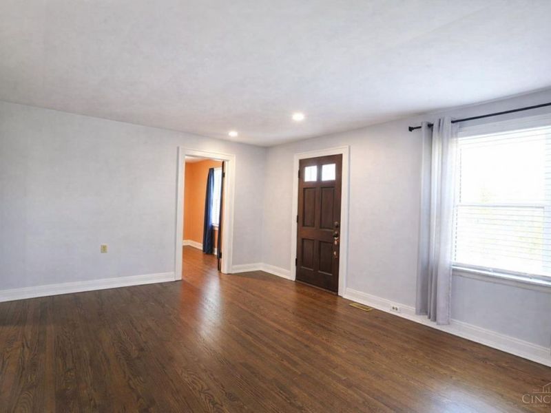 6939 Ragland Road, Newtown, OH 45244 Photo 4