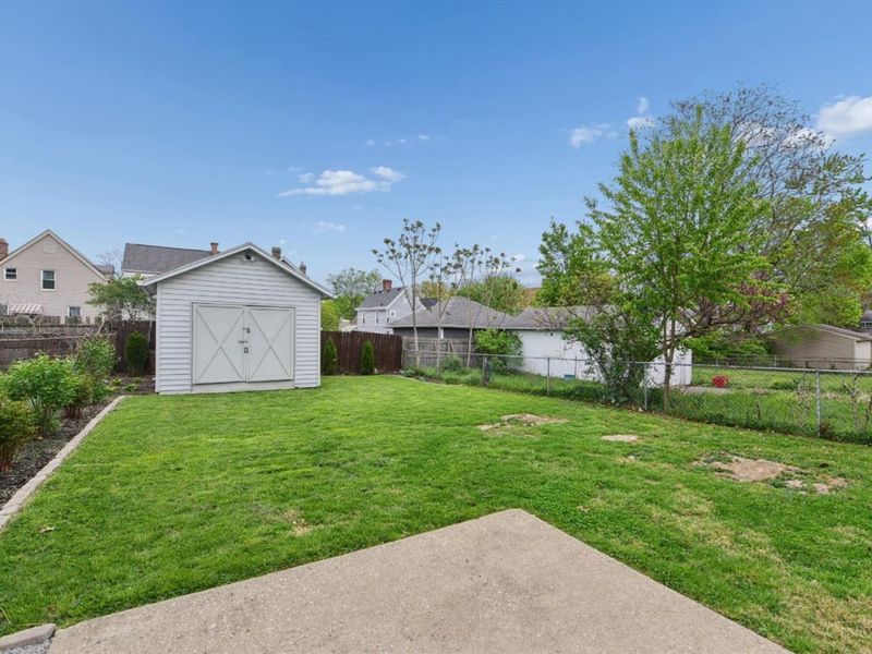 1756 Weyer Avenue, Norwood, OH 45212 Photo 28