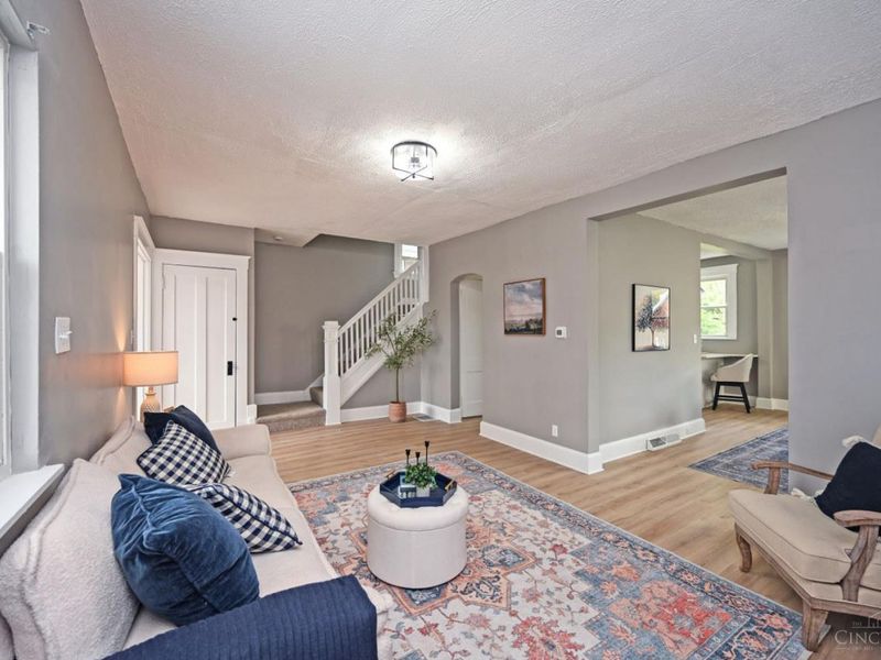 290 Bodmann Avenue, Cincinnati, OH 45219 Photo 10