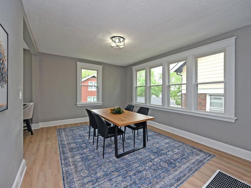 290 Bodmann Avenue, Cincinnati, OH 45219 Photo 12