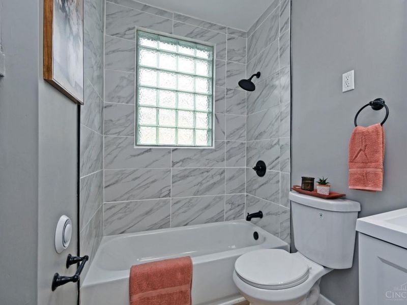 290 Bodmann Avenue, Cincinnati, OH 45219 Photo 26