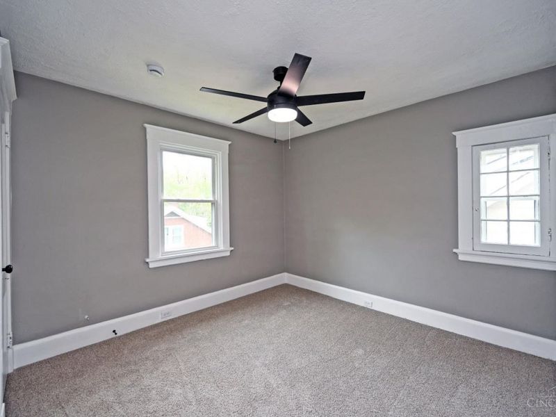 290 Bodmann Avenue, Cincinnati, OH 45219 Photo 29