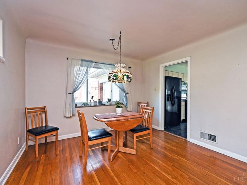 948 Alnetta Drive, Cincinnati, OH 45230 Photo 10