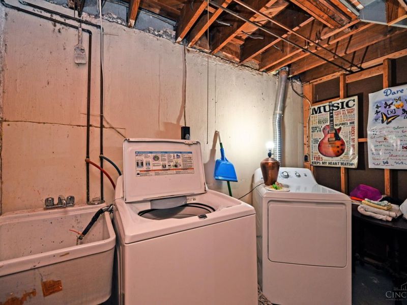 948 Alnetta Drive, Cincinnati, OH 45230 Photo 32