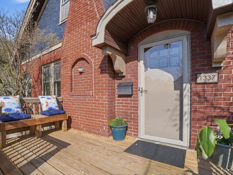 1337 Herlin Place, Cincinnati, OH 45208 Photo 4