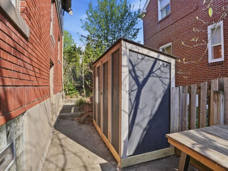 1337 Herlin Place, Cincinnati, OH 45208 Photo 50