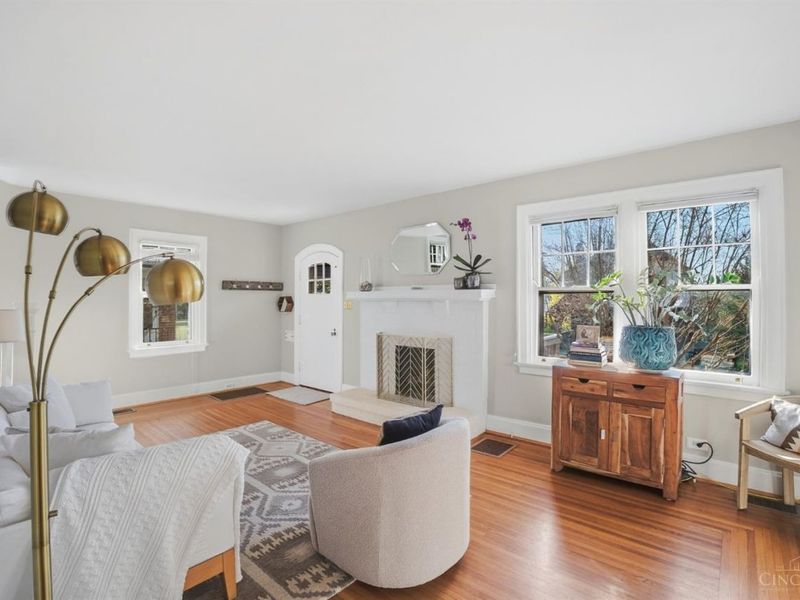 1337 Herlin Place, Cincinnati, OH 45208 Photo 6