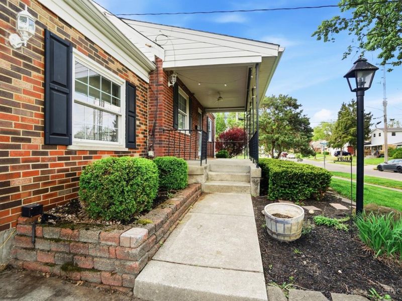 1543 Sanborn Drive, Reading, OH 45215 Photo 3