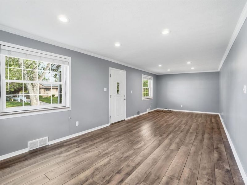 1543 Sanborn Drive, Reading, OH 45215 Photo 5