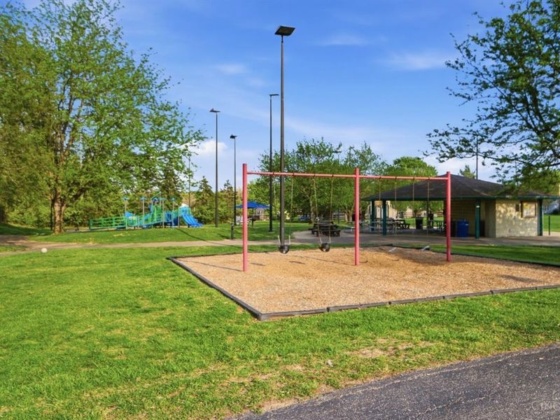 1543 Sanborn Drive, Reading, OH 45215 Photo 64