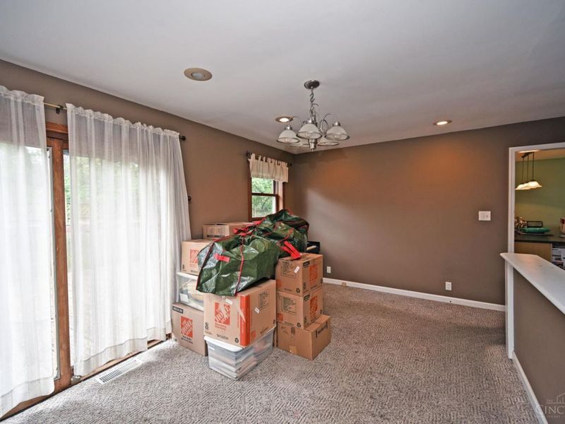 8265 Forest Road, Anderson Twp, OH 45255 Photo 16