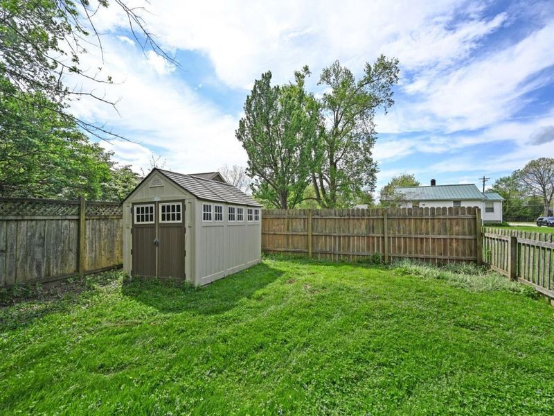 8265 Forest Road, Anderson Twp, OH 45255 Photo 33