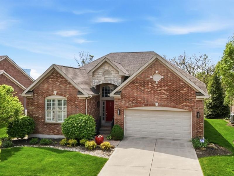 8239 Sweet Briar Court, Liberty Township, OH 45044 Photo 1