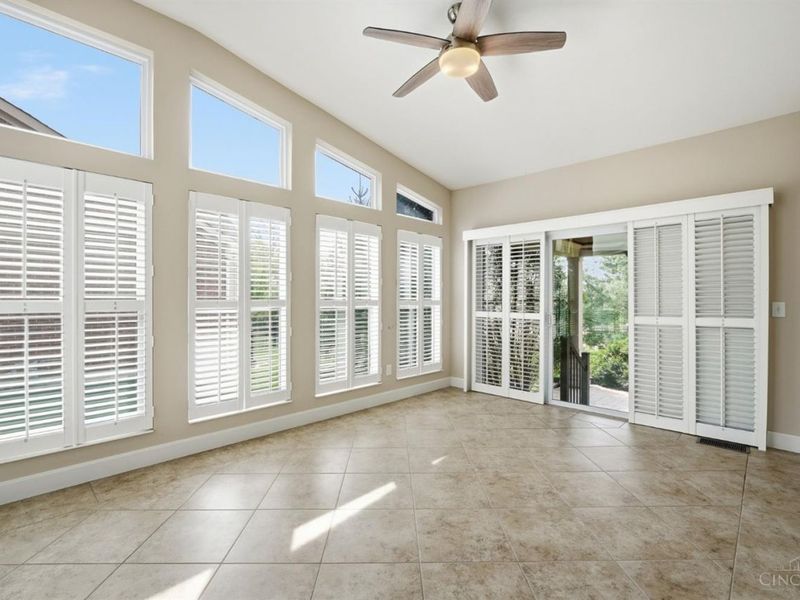 8239 Sweet Briar Court, Liberty Township, OH 45044 Photo 12