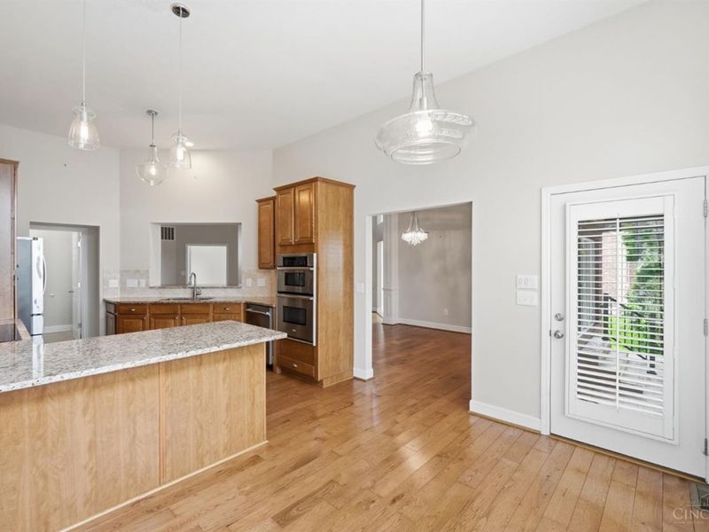 8239 Sweet Briar Court, Liberty Township, OH 45044 Photo 22