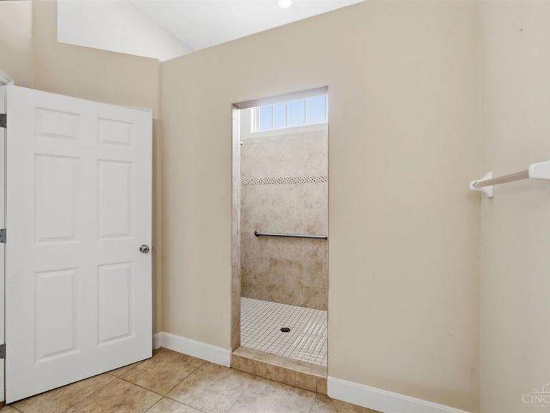 8239 Sweet Briar Court, Liberty Township, OH 45044 Photo 30