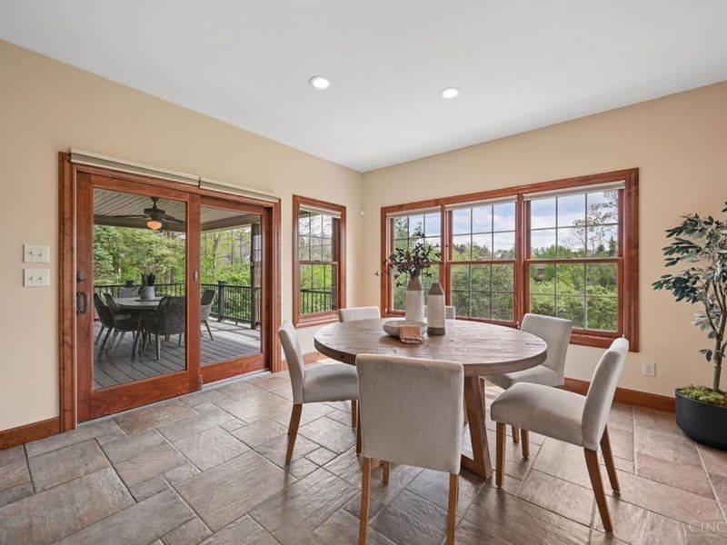 1177 Lake Trail Drive, Cincinnati, OH 45233 Photo 9