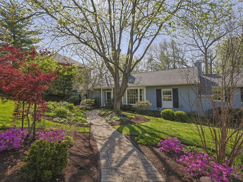 3506 Bayard Drive, Cincinnati, OH 45208 Photo 2