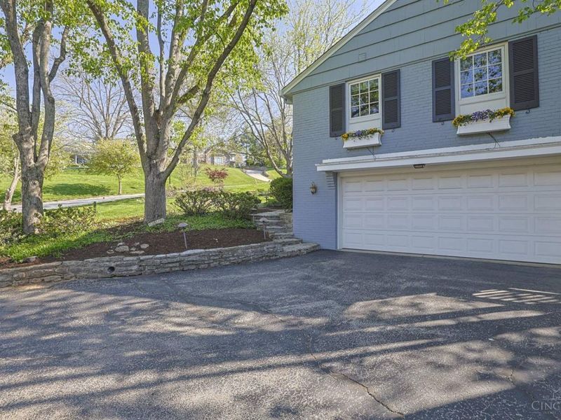 3506 Bayard Drive, Cincinnati, OH 45208 Photo 43
