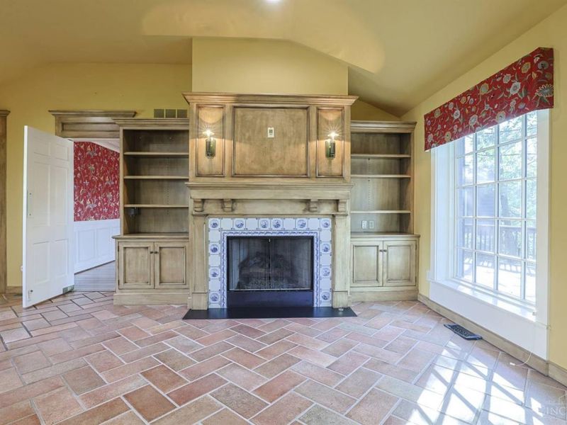 3506 Bayard Drive, Cincinnati, OH 45208 Photo 9