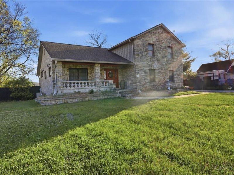 7008 Oak Street, Newtown, OH 45244 Photo 4