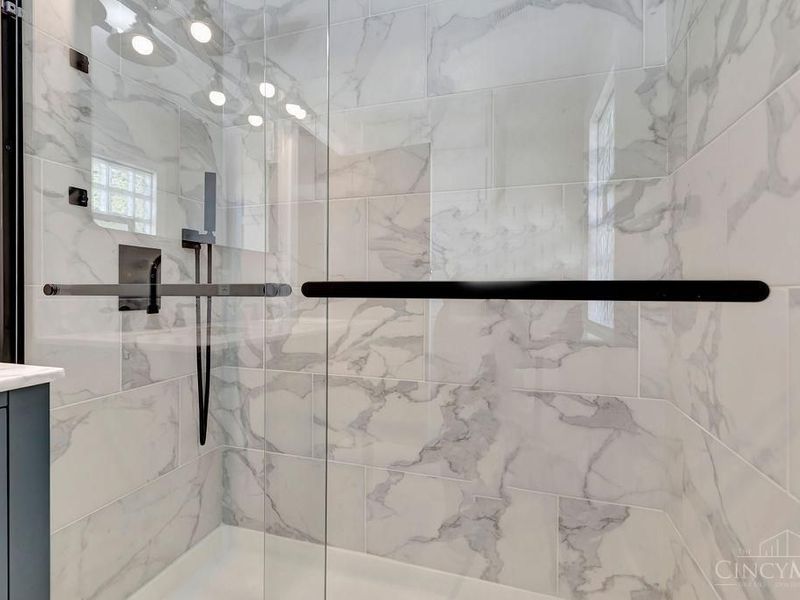 2000 Hewitt Avenue, Cincinnati, OH 45207 Photo 16