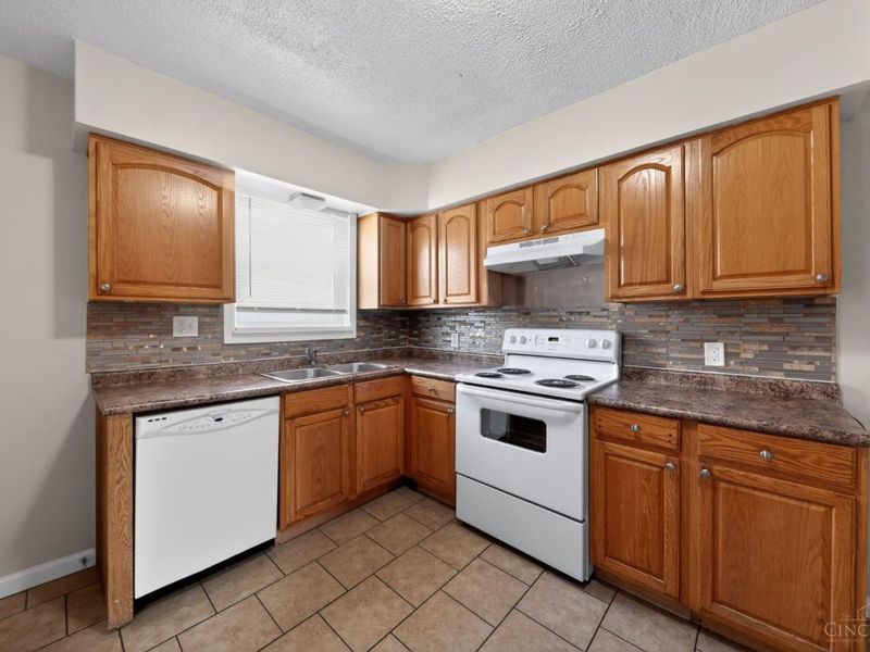 3022 North Bend Road, Green Township, OH 45239 Photo 14