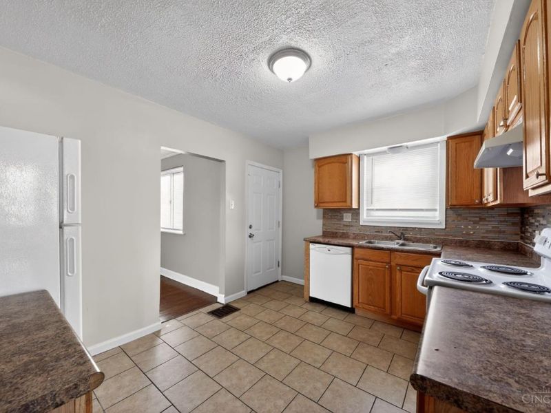 3022 North Bend Road, Green Township, OH 45239 Photo 15