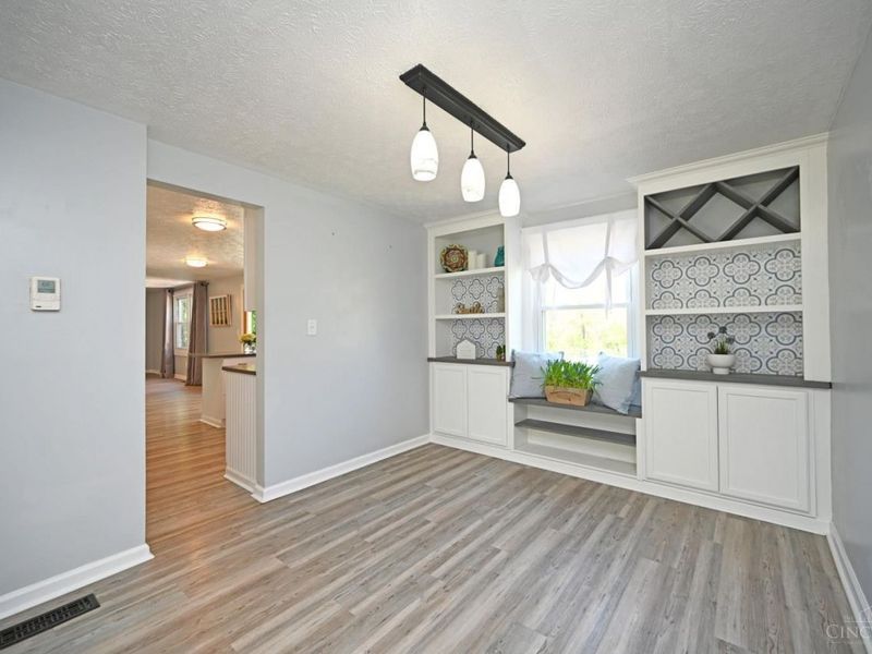 2027 Whispering Pines Drive, Anderson Twp, OH 45230 Photo 13