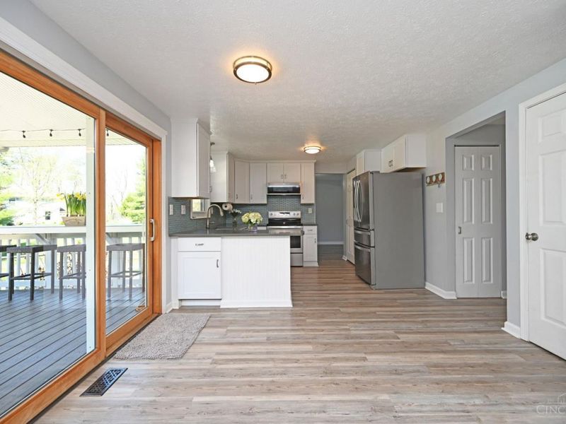 2027 Whispering Pines Drive, Anderson Twp, OH 45230 Photo 23