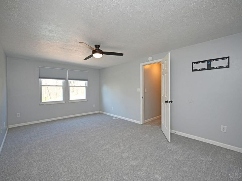 2027 Whispering Pines Drive, Anderson Twp, OH 45230 Photo 31