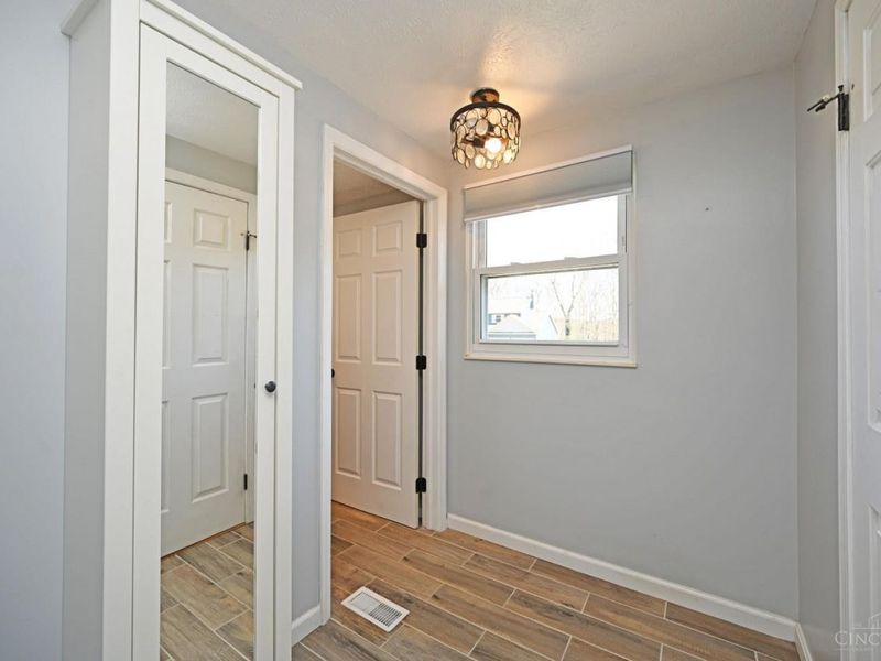 2027 Whispering Pines Drive, Anderson Twp, OH 45230 Photo 34