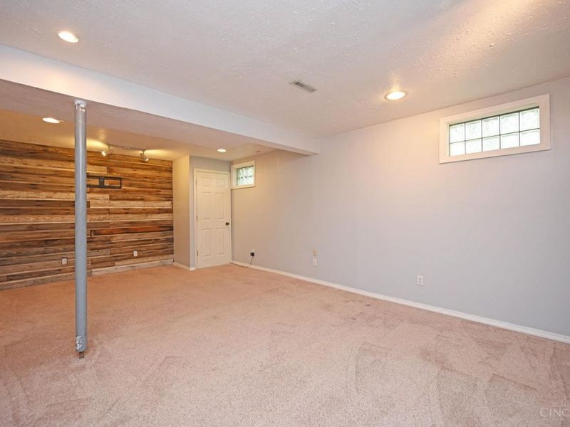 2027 Whispering Pines Drive, Anderson Twp, OH 45230 Photo 51