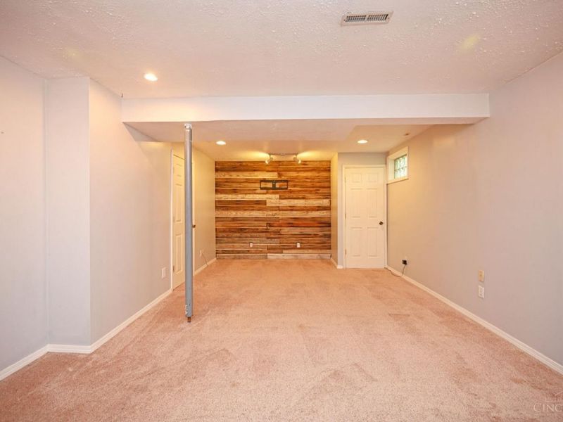 2027 Whispering Pines Drive, Anderson Twp, OH 45230 Photo 52