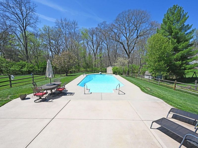 2027 Whispering Pines Drive, Anderson Twp, OH 45230 Photo 60