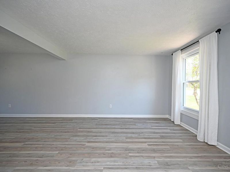 2027 Whispering Pines Drive, Anderson Twp, OH 45230 Photo 7