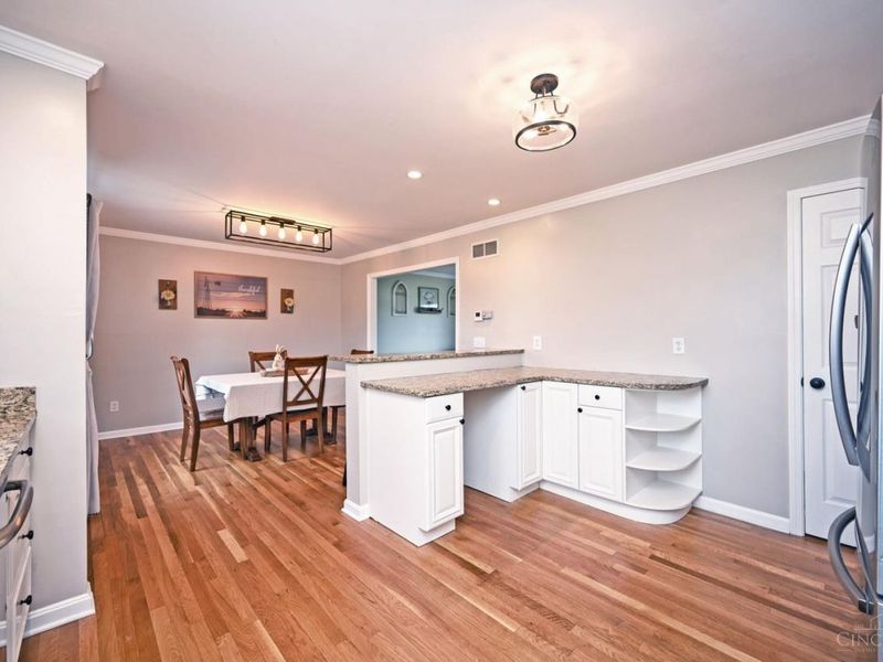 8078 Capitol Drive, Anderson Twp, OH 45244 Photo 14