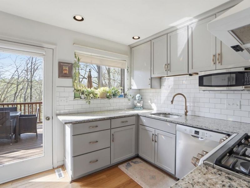 3875 Blackwood Court, Blue Ash, OH 45236 Photo 12