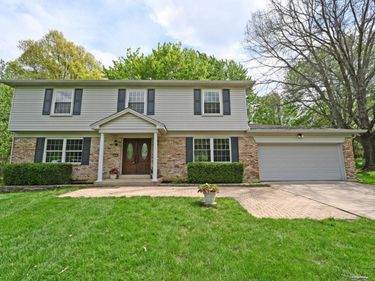 7883 Woodstone Drive, Cincinnati, OH 45244