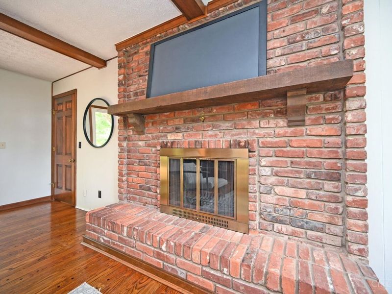 7883 Woodstone Drive, Cincinnati, OH 45244 Photo 17