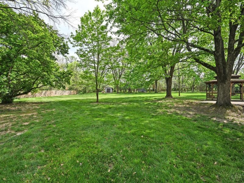 7883 Woodstone Drive, Cincinnati, OH 45244 Photo 52