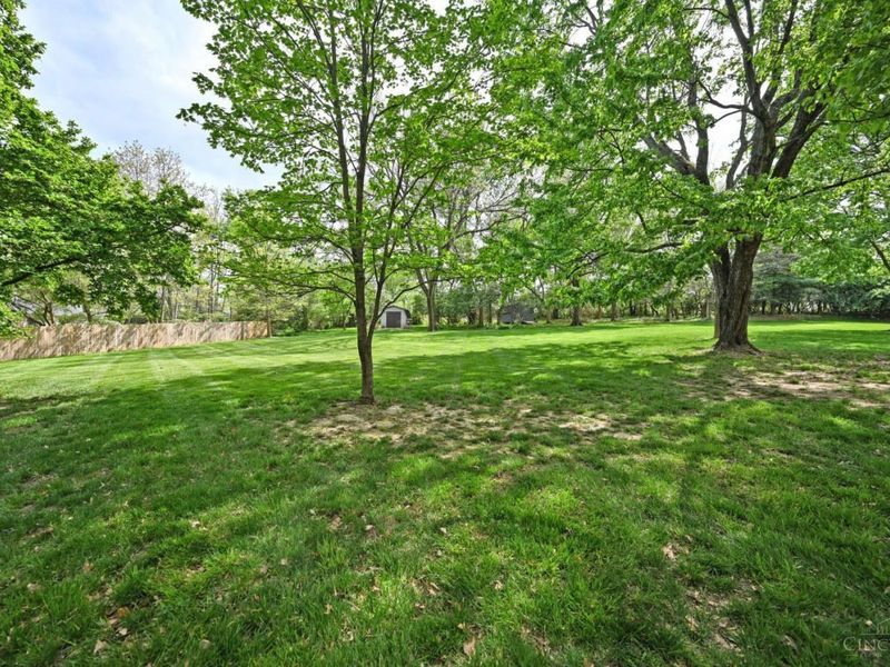 7883 Woodstone Drive, Cincinnati, OH 45244 Photo 53