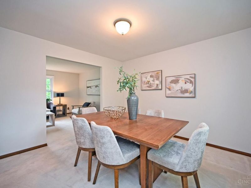 7883 Woodstone Drive, Cincinnati, OH 45244 Photo 6